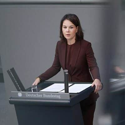 Bundestag-streitet-ueber-China-Baerbock-will-mehr-Unabhaengigkeit.jpg