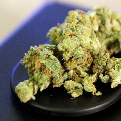 Cannabis-Legalisierung-koennte-Staat-um-eine-Milliarde-entlasten.jpg