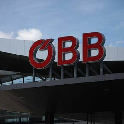 DB-und-OeBB-bauen-grenzuebergreifendes-Fern-und-Nachtzugangebot-aus.jpg