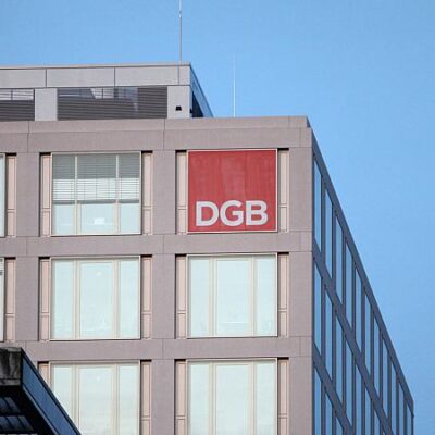 DGB-In-Deutschland-wird-nicht-zu-wenig-gearbeitet.jpg