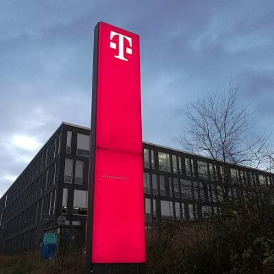 Telekom-liefert-Drohnenschutz-fuer-Fussball-EM-2024.jpg