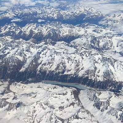 Wintertourismus-in-deutschen-Alpen-bleibt-unter-Vor-Corona-Niveau.jpg